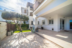 Stunning Modernised Ground Floor Apartment - AA1502LT